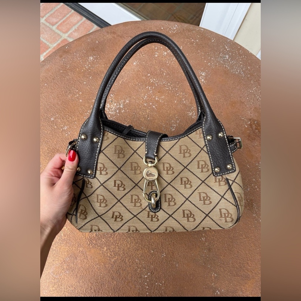 Dooney & Bourke Bag